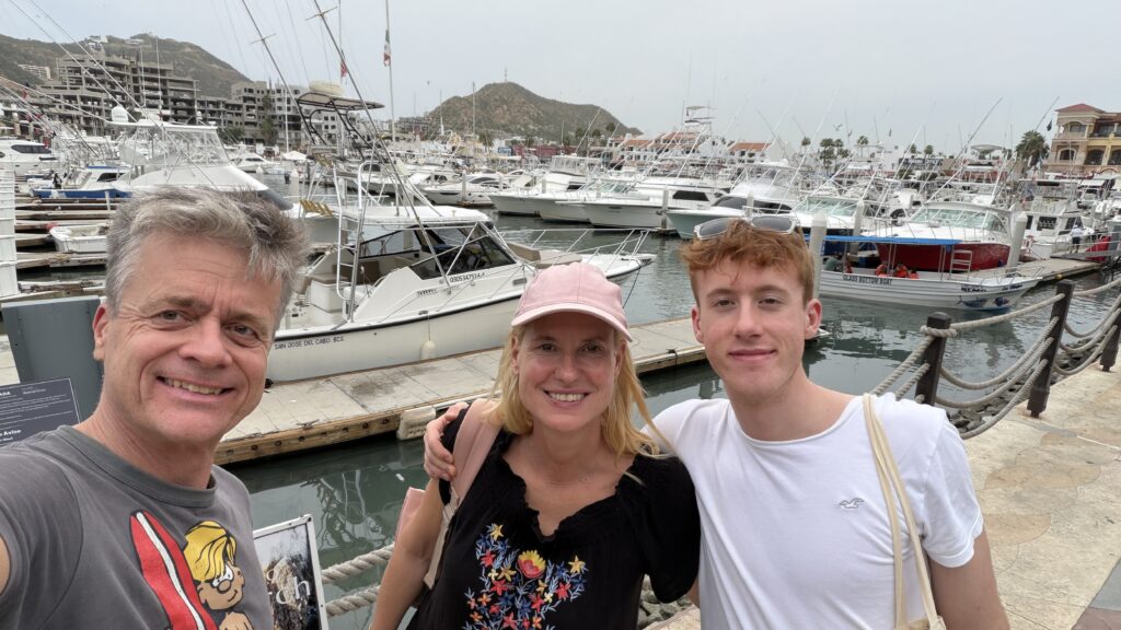 2 Dives Land‘s End & Boarding Soccoro liveaboard